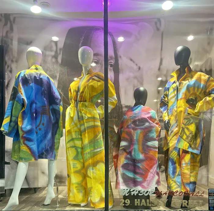MH302 Marco Hall Boutique 0