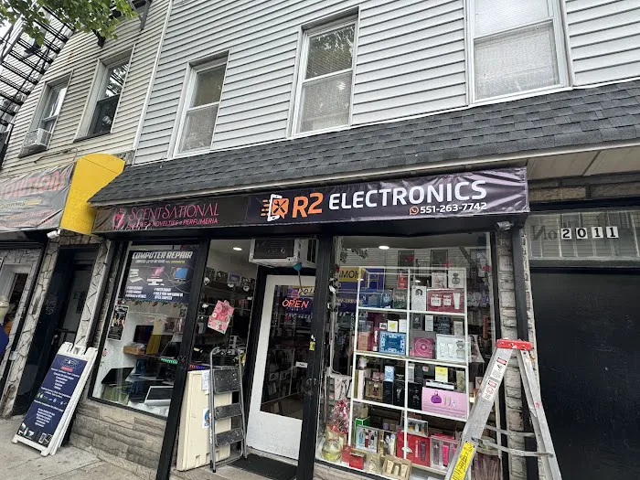 Scentsational & R2 Electronics 6