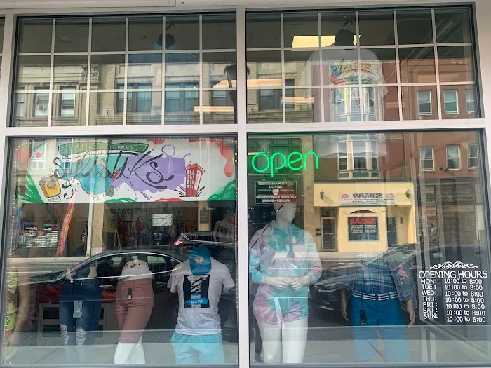 Stylistiks clothing store & photography 0