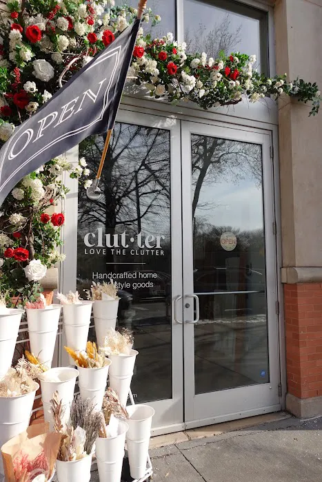Love The Clutter 4