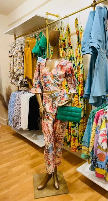 VD FASHION BOUTIQUE 1