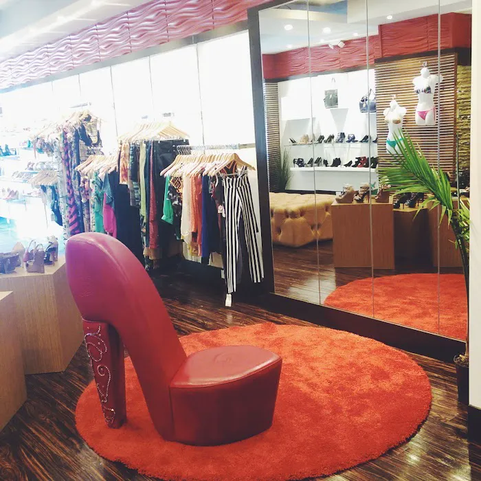 Brazilia's Boutique 7
