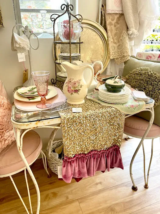 Farm Charm Gift Boutique 9