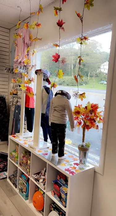 Maditude Children's Boutique & Toys 1