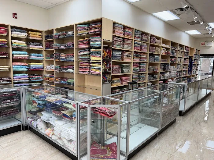 Nazranaa Silk & Sarees 2