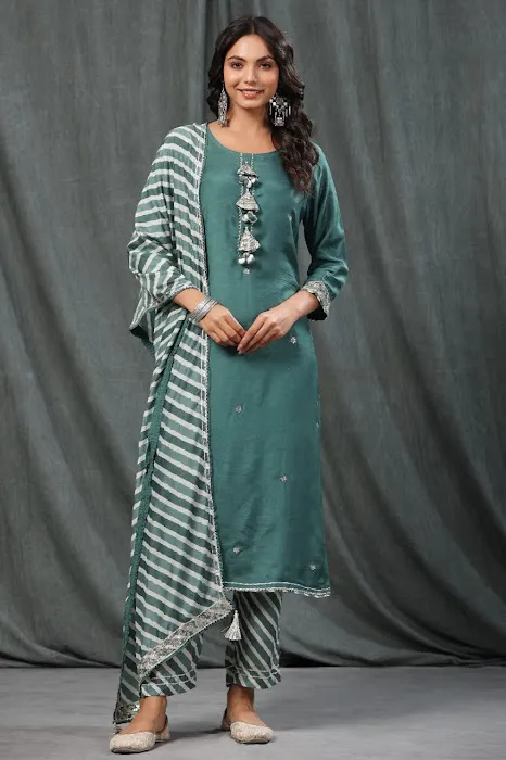 Diva Regalia by Deepti 4
