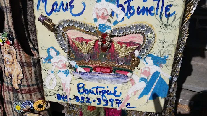 Marie Antoinette Curiosities 5