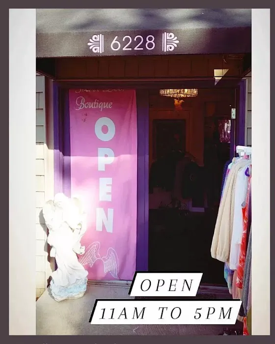 Stella's Secret Door Boutique 6