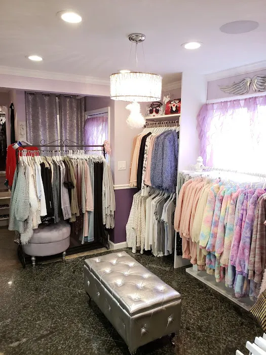 Stella's Secret Door Boutique 9