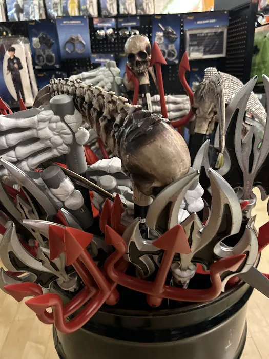 Spirit Halloween 4