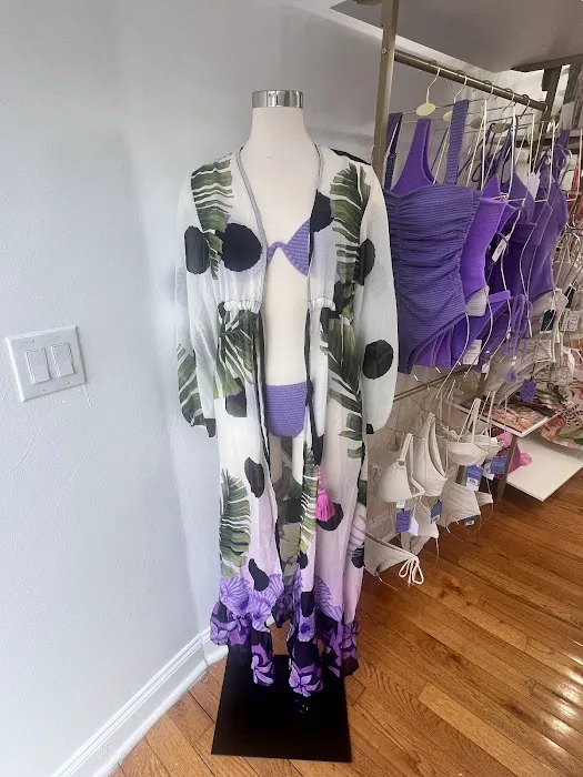 Tropicalia Resort Wear 4
