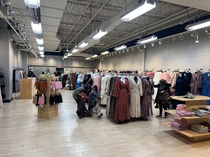 Urban Modesty Staten Island Mall 7
