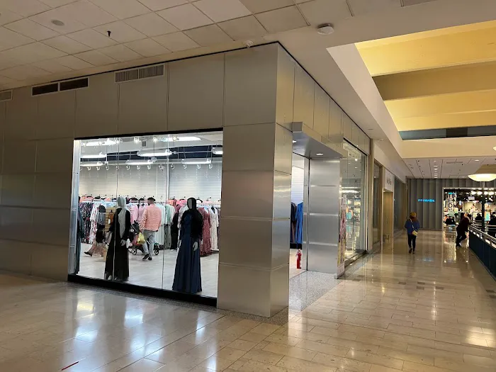 Urban Modesty Staten Island Mall 5