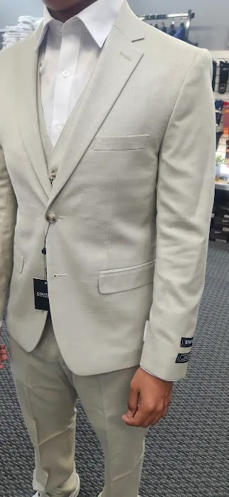 Moattari Menswear / Custom Suits & Tuxedos 3