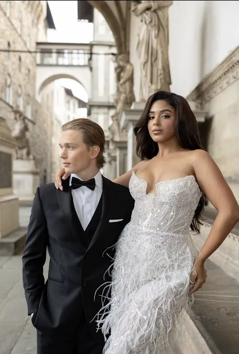 Moattari Menswear / Custom Suits & Tuxedos 8
