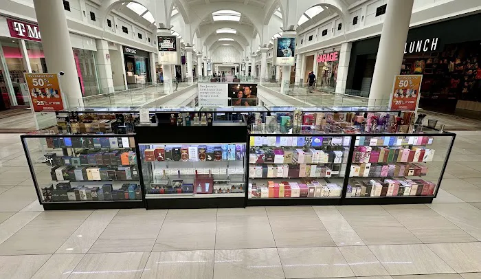 Perfuroma Menlo Park Mall 8