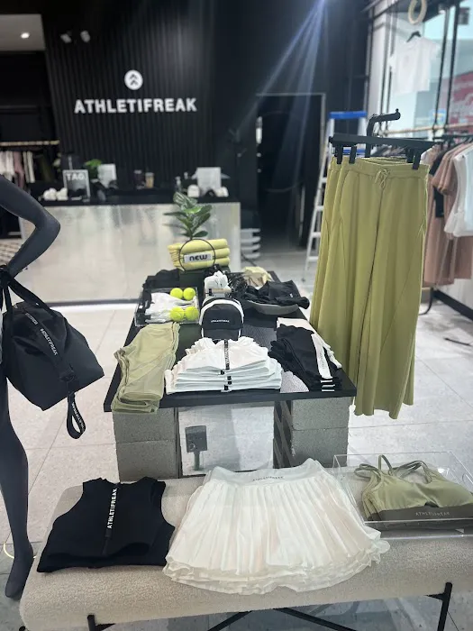 ATHLETIFREAK 0