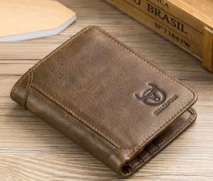 Stylish Leather Wallets for Men: Timeless Elegance and Practicality